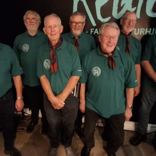 Fællessang - Shanty og andre sange fra søen på Realen.  